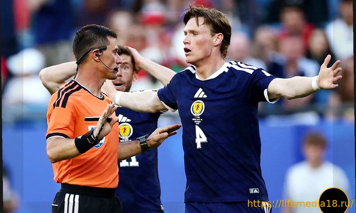World Cup LIVE: Huge bust-up after FIFA rule broken as Matheus Cunha shines for Brazil